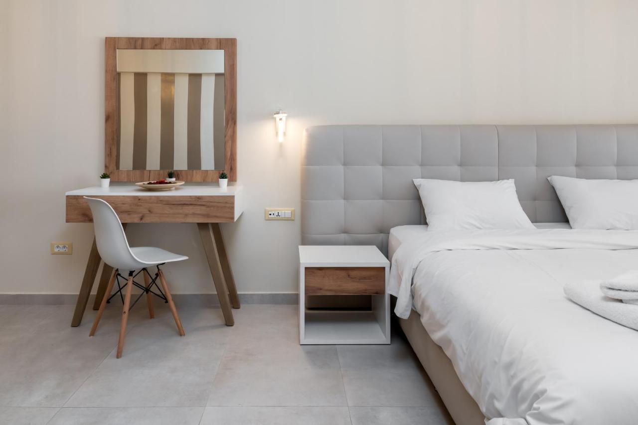 Amazing Apartments @ Aiolou Str. Athens Exterior photo
