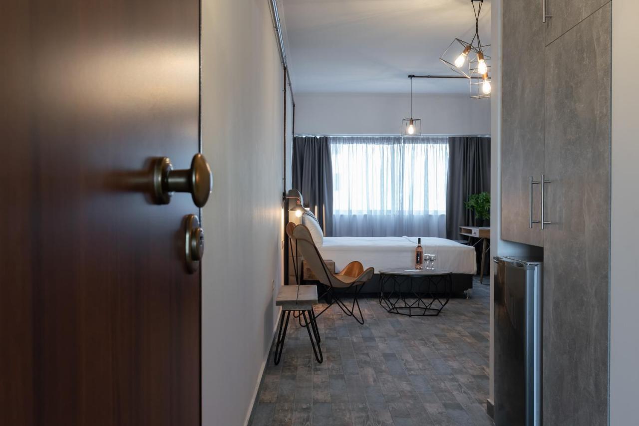 Amazing Apartments @ Aiolou Str. Athens Exterior photo